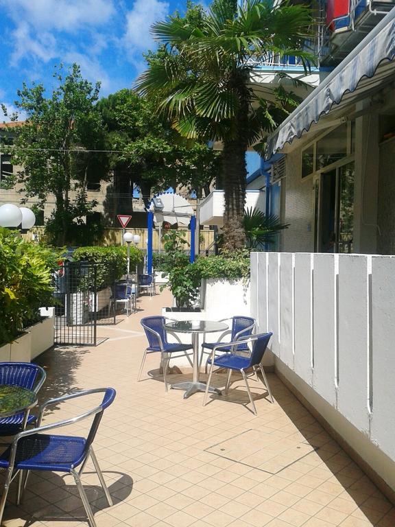 Hotel Universo Rimini Exterior photo